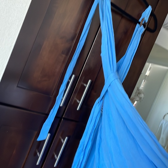 NWT Gorgeous Deep V Wide Leg Jumpsuit - Picture 9 of 15